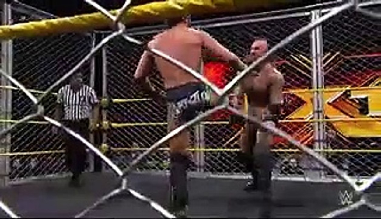 Aleister Black vs Johnny Gargano
