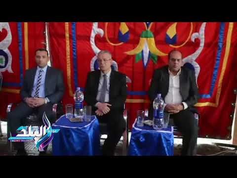 صدى البلد | محافظ المنيا يقدم واجب التعازي لأسر شهداء حادث الواحات