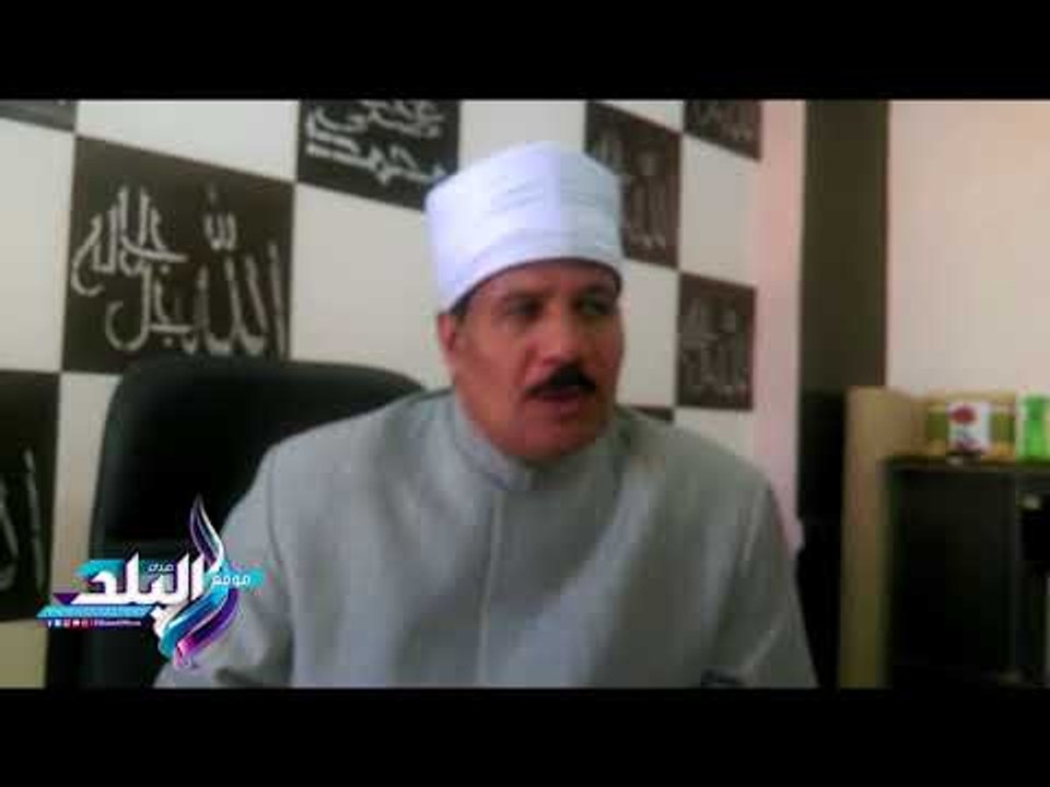 صدى البلد | وكيل وزارة الأوقاف بقنا يوقع لحملة "علشان تبنيها"