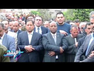 Download Video: صدى البلد | محافظ الغربية ومدير الأمن يشيعان جثمان شهيد المحافظة فى أحداث مسجد الروضة