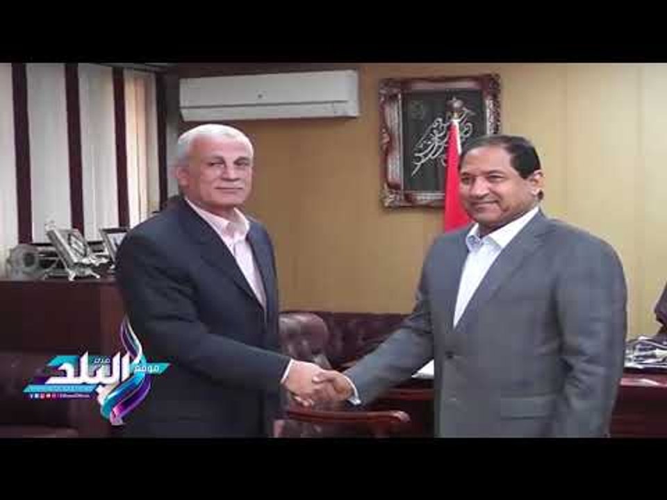 صدى البلد | محافظ الغربية يستقبل ضابط سابق لتبرعه بقطعة أرض لبناء مدرسة بقرية خرسيت