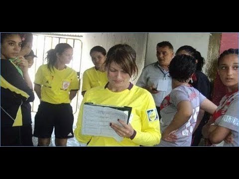 صدى البلد | منى عطا الله: هكذا تقابلت انا وزوجي.. والتحكيم هواية وليس عمل