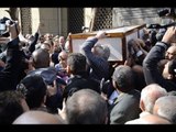 صدى البلد | نقل جثمان الراحل إبراهيم نافع من عمر مكرم إلى مقابر العائلة بأكتوبر