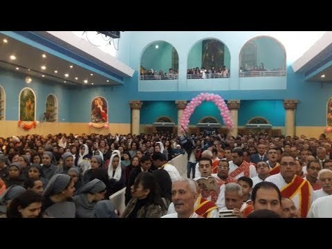 صدى البلد | الآلاف يشاركون في قداس عيد الميلاد المجيد بأسيوط