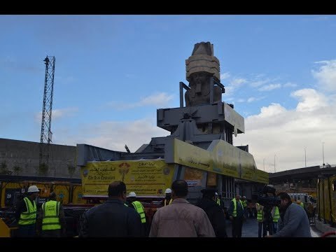 صدى البلد | استعدادات نقل تمثال رمسيس الثاني بالمتحف المصري الكبير