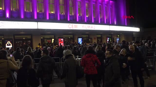 Dha Dış - Cem Yılmaz Londra'da Kahkahaya Boğdu