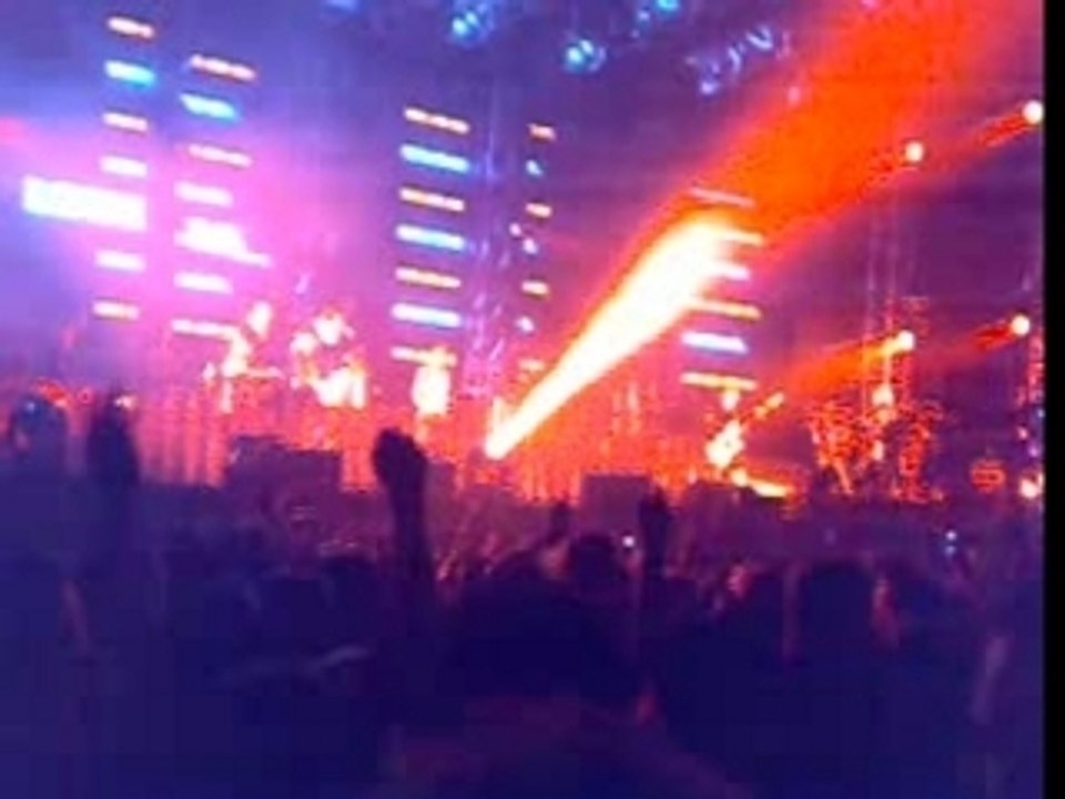 Faithless - What about love - Sportpaleis Anvers