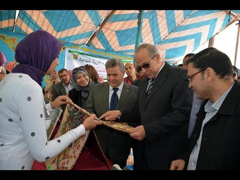 صدى البلد | "القاضي" و"عشماوي" يفتتحان معرض منتجات جامعة بنها