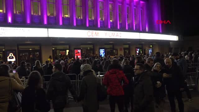 Dha Dış - Cem Yılmaz Londra'da Kahkahaya Boğdu