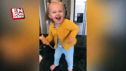 Beyonce’nin şarkısıyla kendinden geçen ufaklık