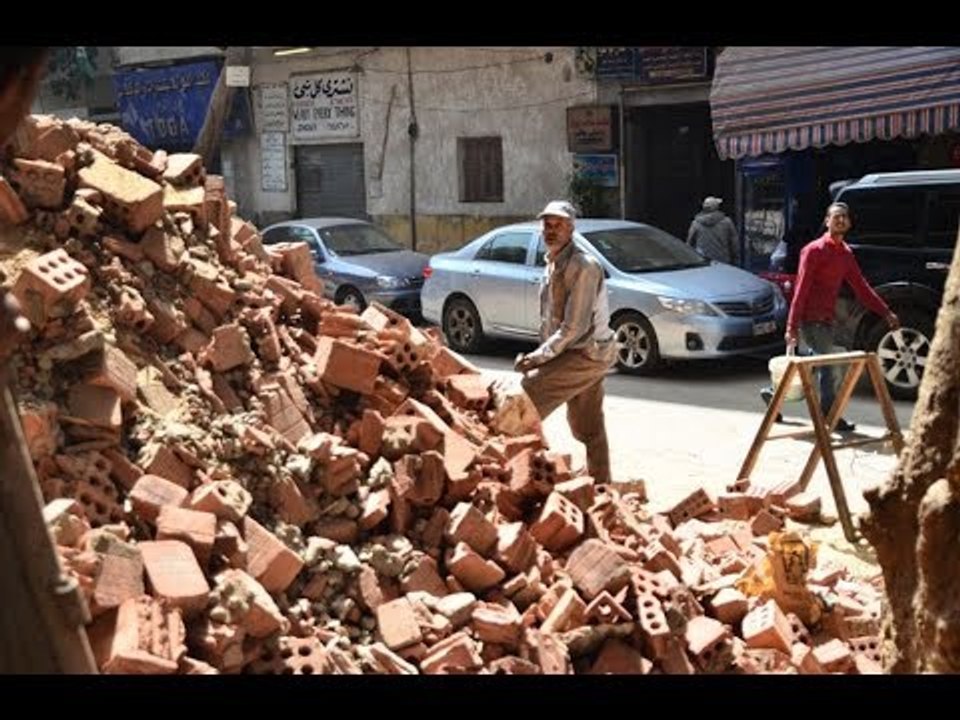 صدى البلد | تعرف علي ردود افعال العمالة اليومية  عقب  قرار التامين عليهم