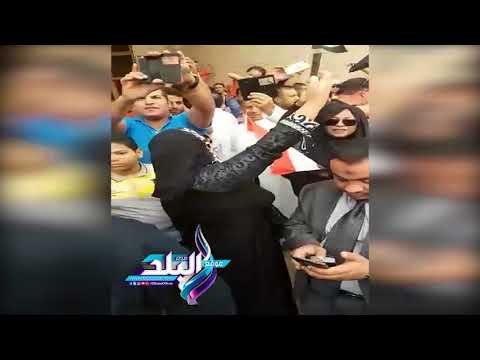 صدى البلد | مصريون يهتفون تحيا مصر أثناء التصويت بجدة