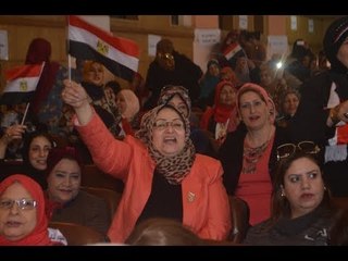 صدى البلد |  «زغاريد» وتهليل من السيدات في لقاء للـ«القومي للمرأة» بممثلات عن النساء العاملات