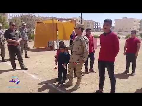 صدى البلد | ضباط الجيش يشاركون أبناء الشهيد يحي حسن ببني سويف بقالو إية ؟ في ذكري استشهاده