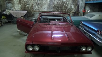 Klasik hurda araçlar usta ellerde 79 yıl önceye geri dönüyor