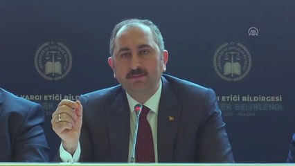 Adalet Bakanı Gül: "Hile ve Kumpaslarla Hukuku Çiğneyenlerin Türk Yargısı İçinde Yeri Yoktur"