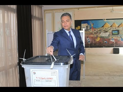 صدى البلد | وزير النقل المصريون شعب مبهر يسجلون ملحمة بطولية ووطنية رائعة