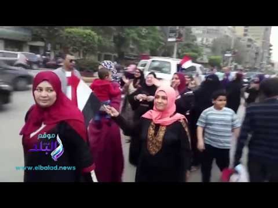 صدى البلد | انتخابات مصر2018.. مسيرة في حب السيسي ترقص على أنغام "بشرة خير" بالدقي