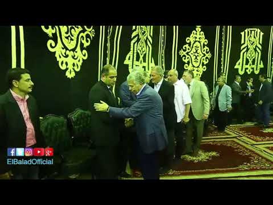 صدى البلد |  حسن حمدي وشطة في عزاء والدة إيهاب لهيطة