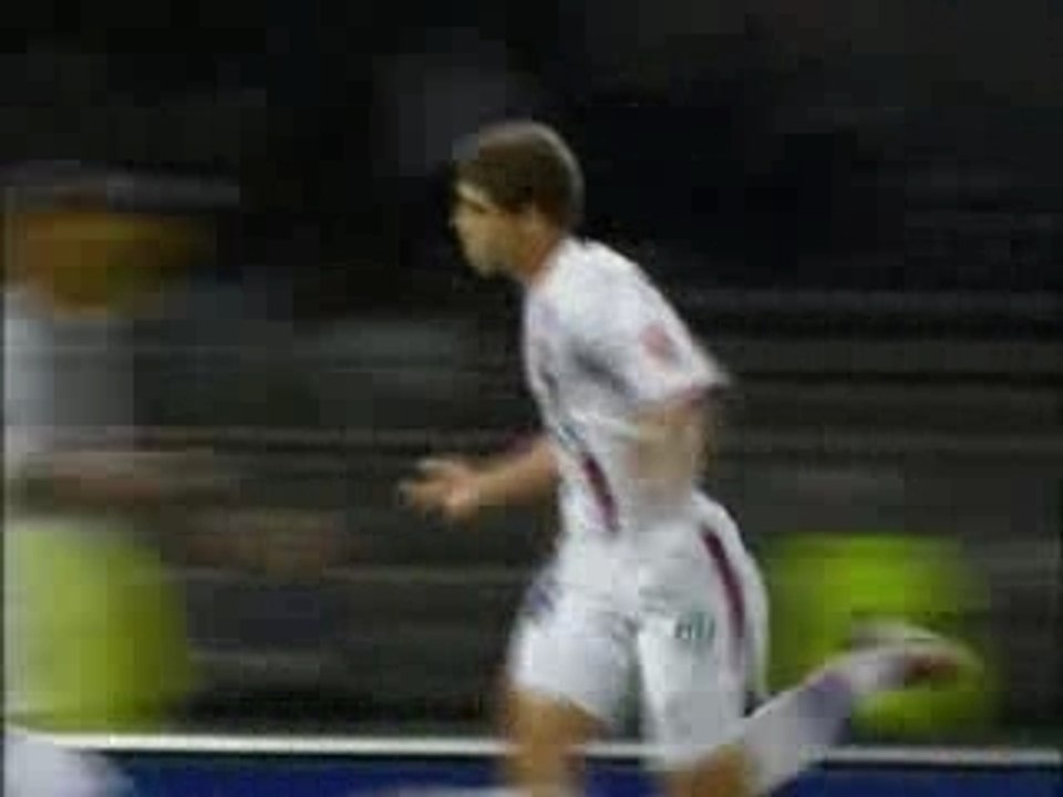 Juninho 1 Sedan