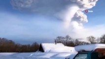 - Rusya'daki Shiveluch Yanardağı 4 bin 500 metre yüksekliğe kül püskürttü