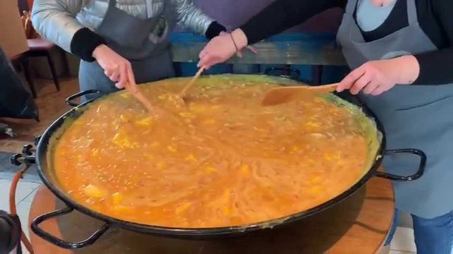 Antheit : des omelettes géantes avec 1.100 oeufs