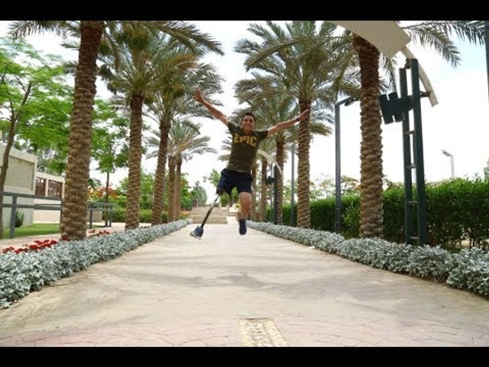 صدى البلد| محمد الكيلاني أول مصري يقطع مسافة 100 كم بطرف صناعي