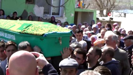 Motosiklet kazasında ölen liseli, gözyaşları arasında toprağa verildi