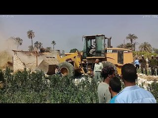صدى البلد | إزالة تعديات علي أراضي الدولة