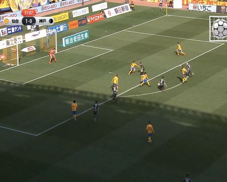 كرة قدم: هدف ولكن: إنييستا يُحي لمساته في برشلونة مع فيسيل كوبي