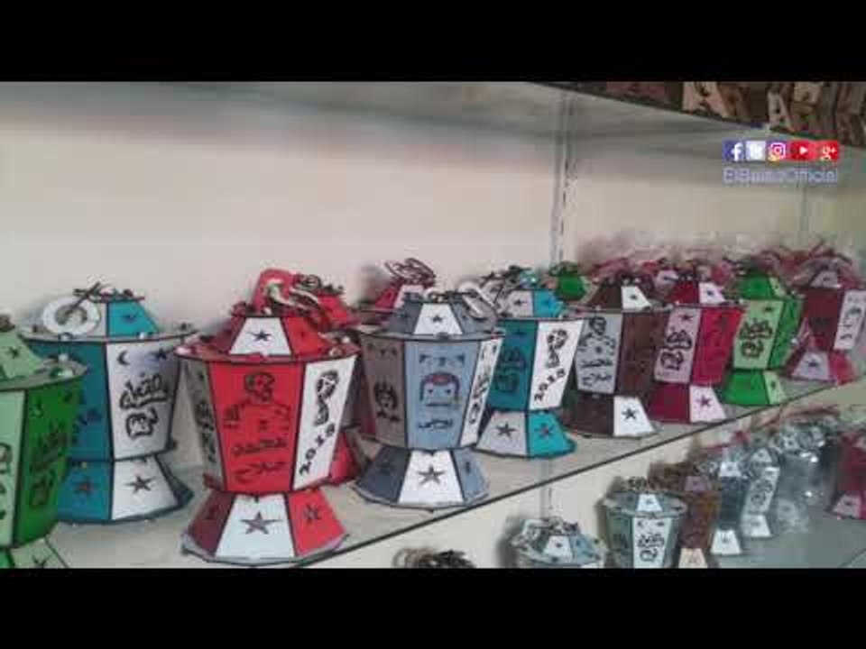 صدى البلد | قبطي يصنع فوانيس احتفالا بشهر رمضان