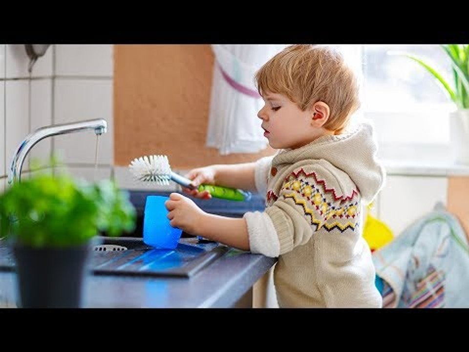 صدى البلد | كيفية تعليم طفلك الاعتماد على النفس
