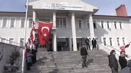 Varank: "Diğerlerinin Ağrı'ya Ettikleri İhaneti Sizler Çok Daha İyi Biliyorsunuz"