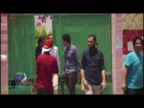 صدى البلد |طلاب الدقهلية ينهون ثانى أيام الامتحانات وفرحه من سهولة الاقتصاد والاحصاء