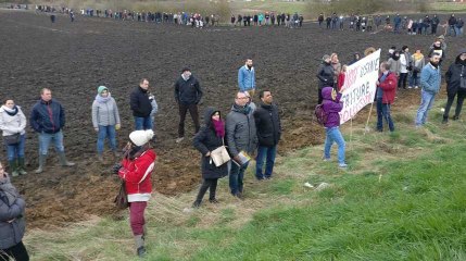 Frameries: manifestation contre le projet d'usine à frites Clarebout