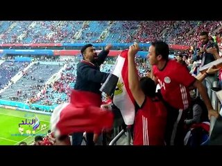 شاهد .. المصريون يهتفون من روسيا : ان شاء الله حنكسب