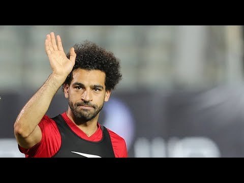 صدى البلد | احتفال بعثة منتخب مصر بعيد ميلاد محمد صلاح