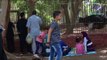 صدى البلد | الاطفال يتفاعلون مع النعام بحديقة الحيوان