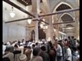صدى البلد |علماء ومثقفون يؤدون صلاة الجنازة على أكبر معمر أزهري