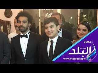 صدى البلد | صور تذكارية مع  محمد صلاح فى خطوبة شقيقة