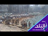 صدى البلد | موجة الحر تساهم في زيادة الإقبال على الشواطئ بالإسكندرية