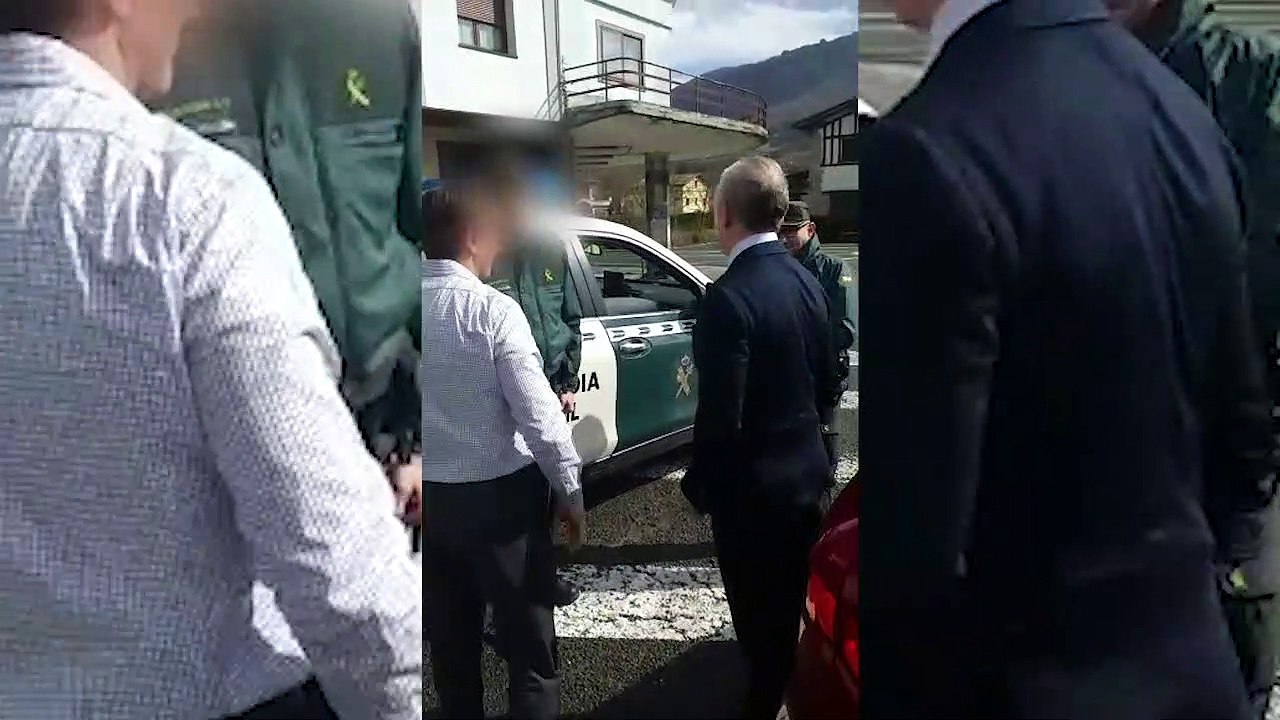 Casado a los agentes que lo protegieron de los proetarras en Alsasua: "Gracias y ¡Viva la Guardia Civil!"