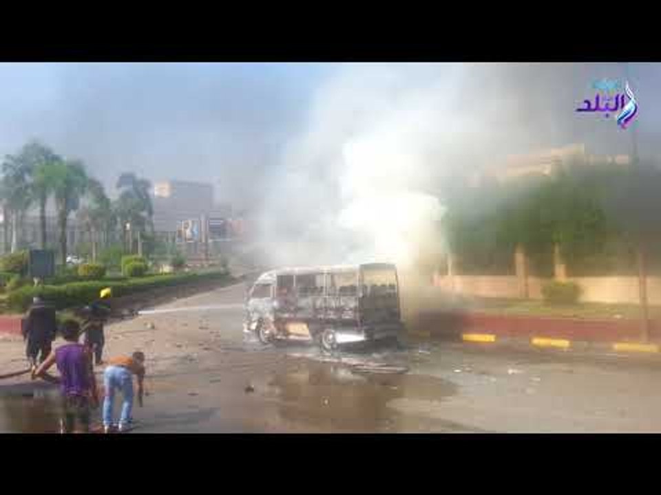 صدى البلد | صدى البلد يرصد لحظة اشتعال سيارتين مطلع كوبرى أكتوبر