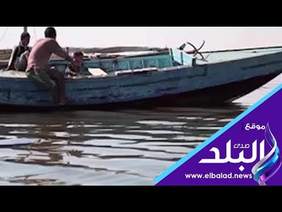 صدى البلد | حملة لتطهير بحيرة قارون استجابة لتك...