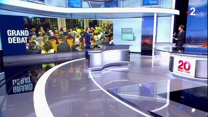 Grand débat : Emmanuel Macron et son gouvernement mis au défi