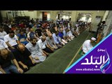 صدي البلد | لحظة اداء صلاة خسوف القمر بمسجد مصطفى محمود