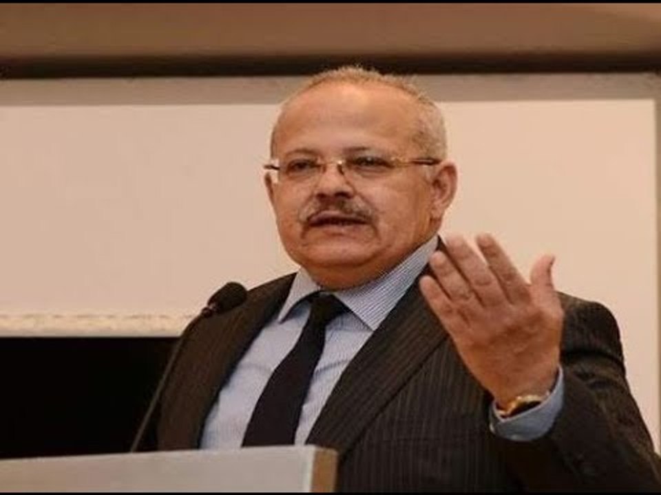 على مسئوليتي - رئيس جامعة القاهرة يوقف أحد أعضاء هيئة التدريس لدعمها للإرهاب
