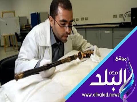 صدي البلد | مروحة الملك توت عنخ أمون تحفة فنية رائعة.. ومرممو المتحف الكبير ينقذونها من الانفصال