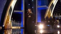 @Kelly_Clarkson - performs I Never Loved A Man (The Way I Love You) #GRAMMYsAretha
