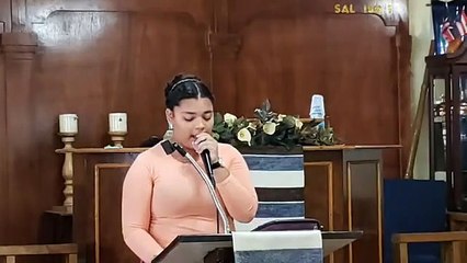 La Joven Gineysha Marie Sanchez Cantando La Alabanza  “Tú Mereces Gloria”